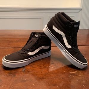 Vans Skater Hightops women size 6.5